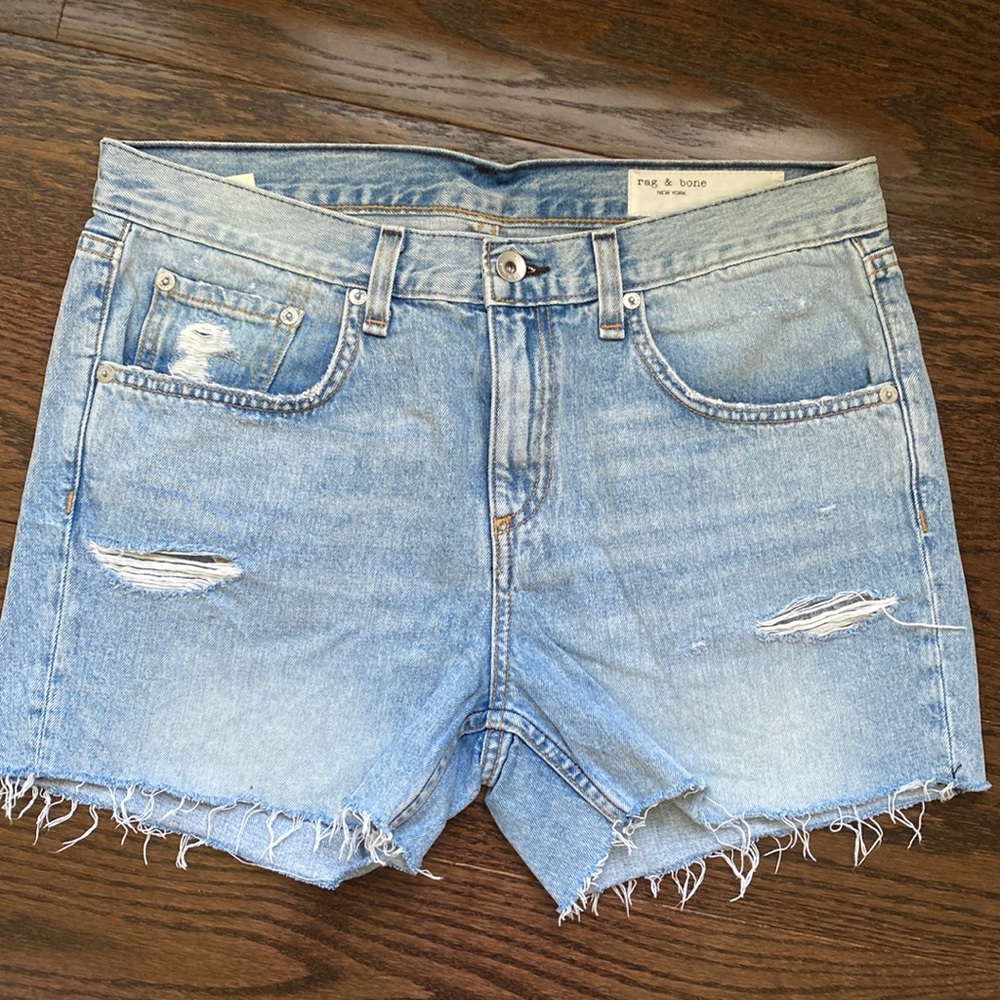 Rag & Bone Boy Short— best fits around size 28!